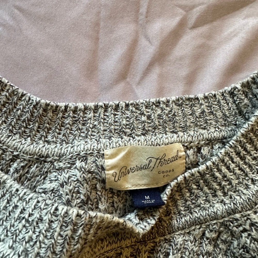 Universal Thread Sweater - Picture 2 of 2